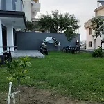 Seferihisarda Tam Muestakil 5 Odali Turizm Konutu 塞费里希萨尔