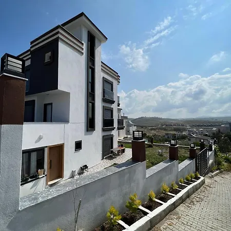 Dom wakacyjny Seferihisarda Tam Muestakil 5 Odali Turizm Konutu